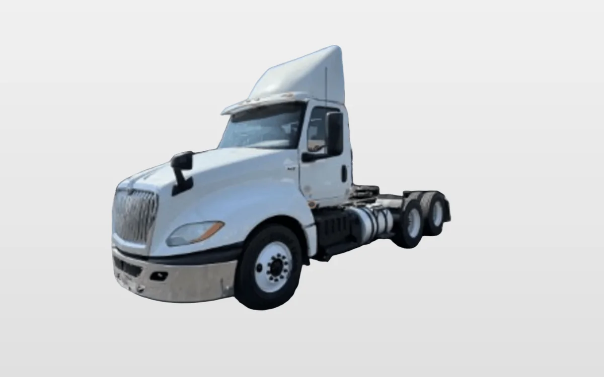 2019 International - image 1