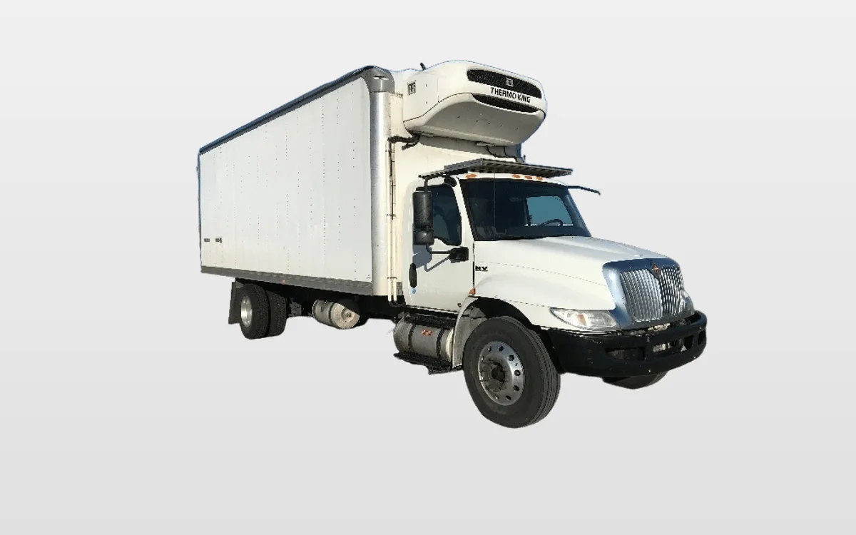 2020 International MV - image 1