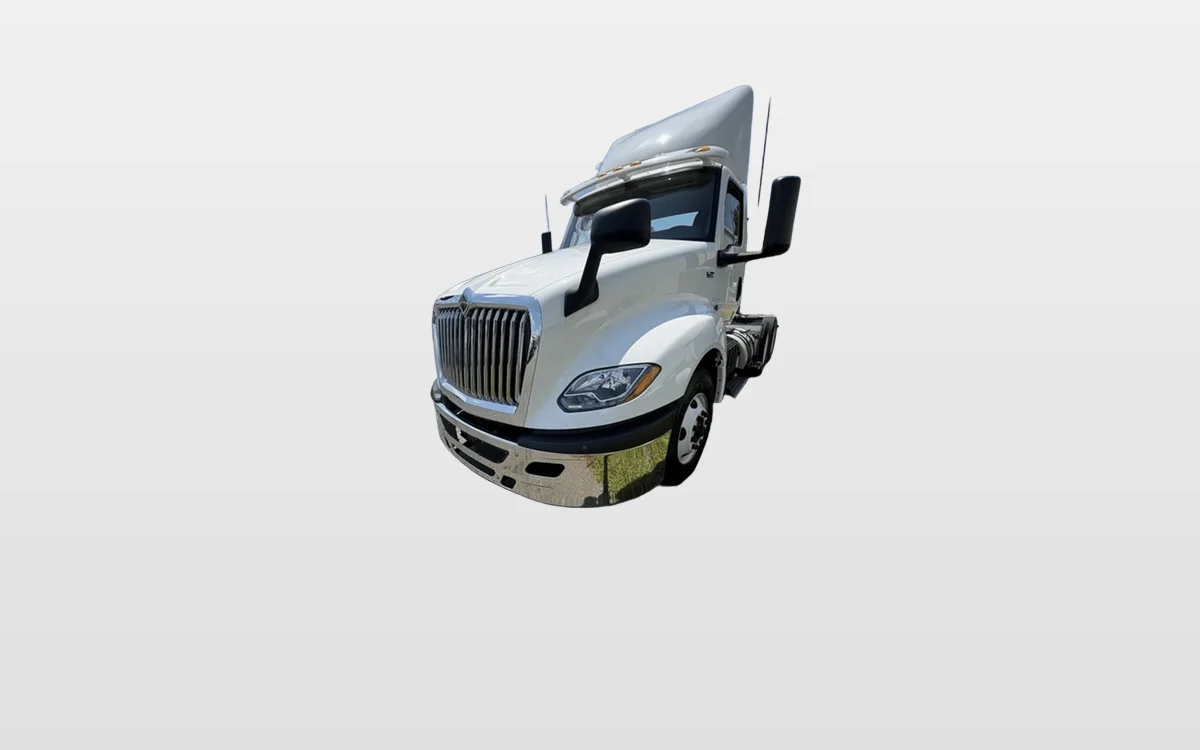 2020 International - image 1