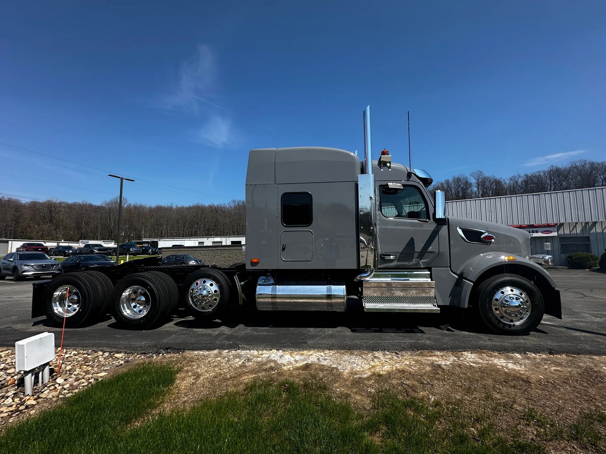 2027 Peterbilt 567 in Butler, PA — photo 12