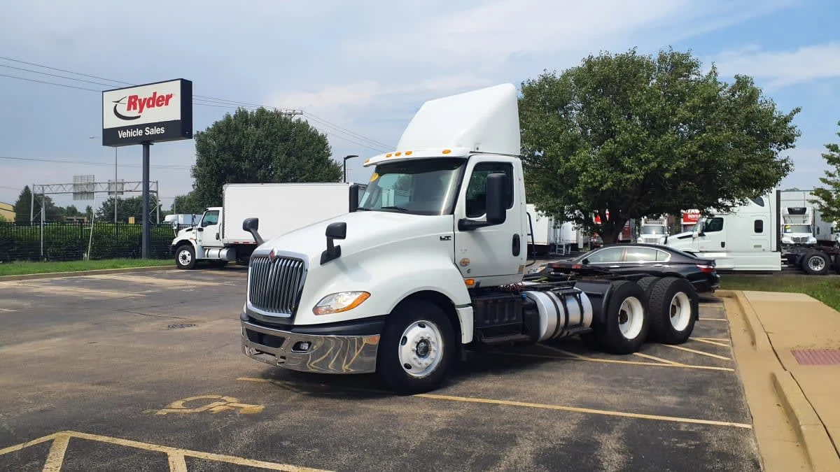 2019 International LT