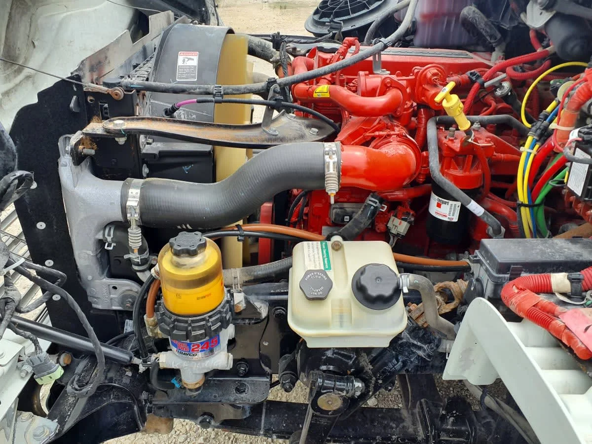 2019 Freightliner M2 106 - image 9