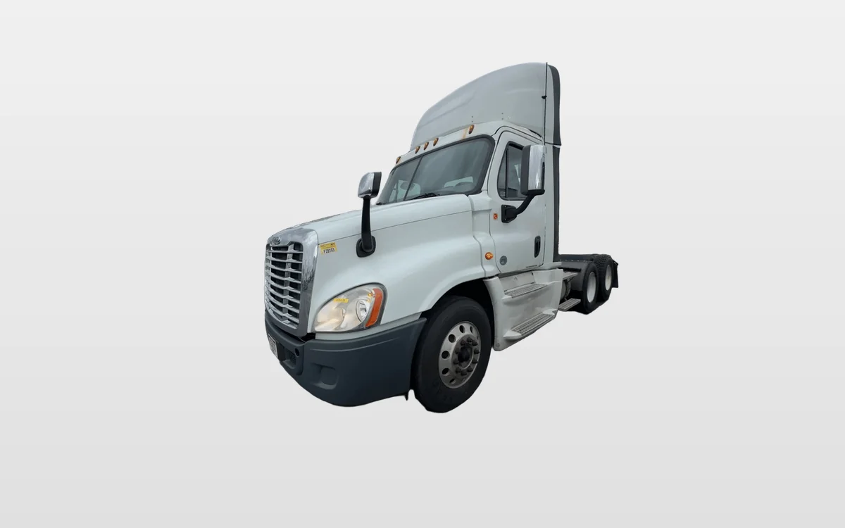 2017 Freightliner - image 1