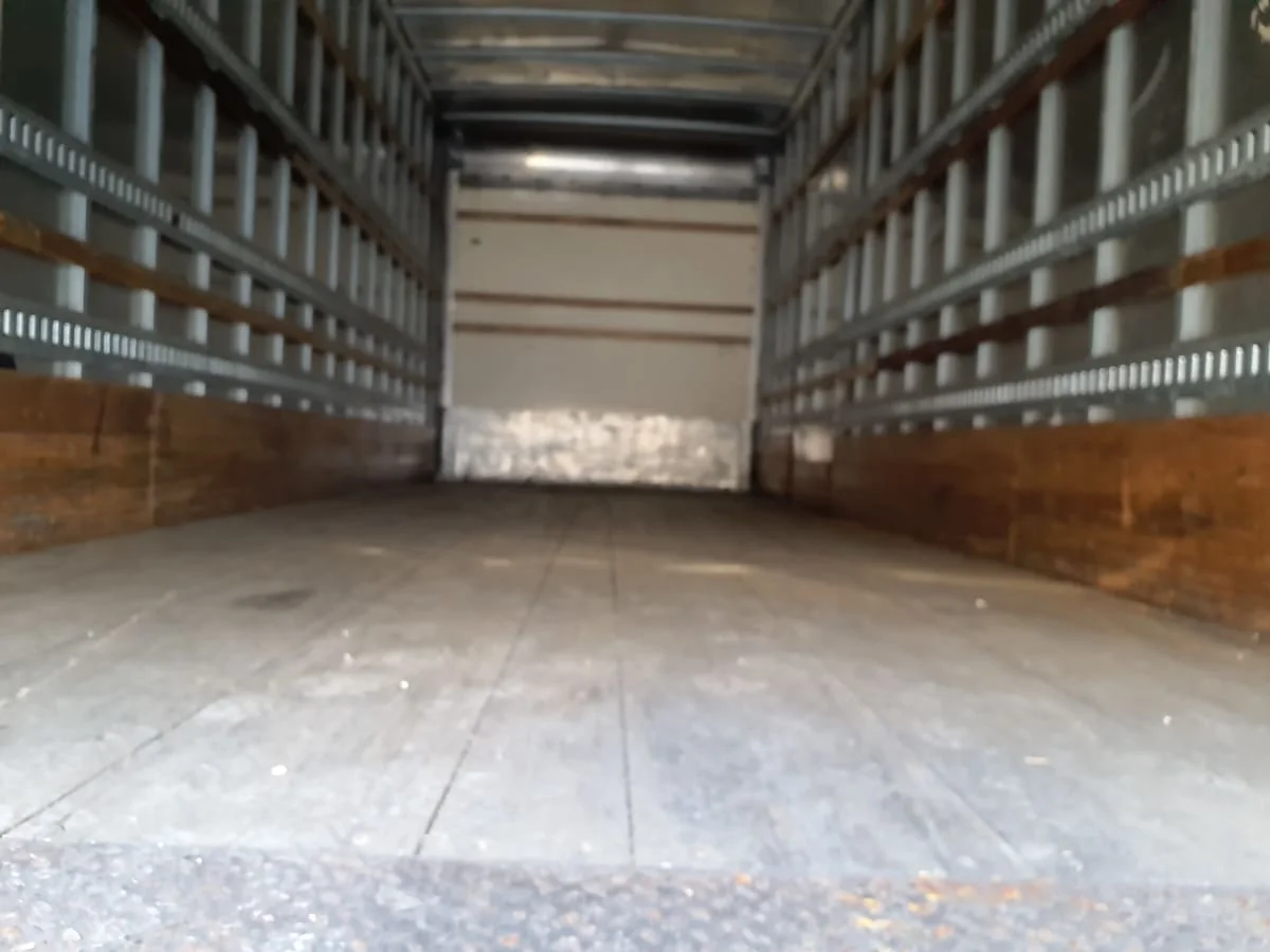 2020 International MV - image 8