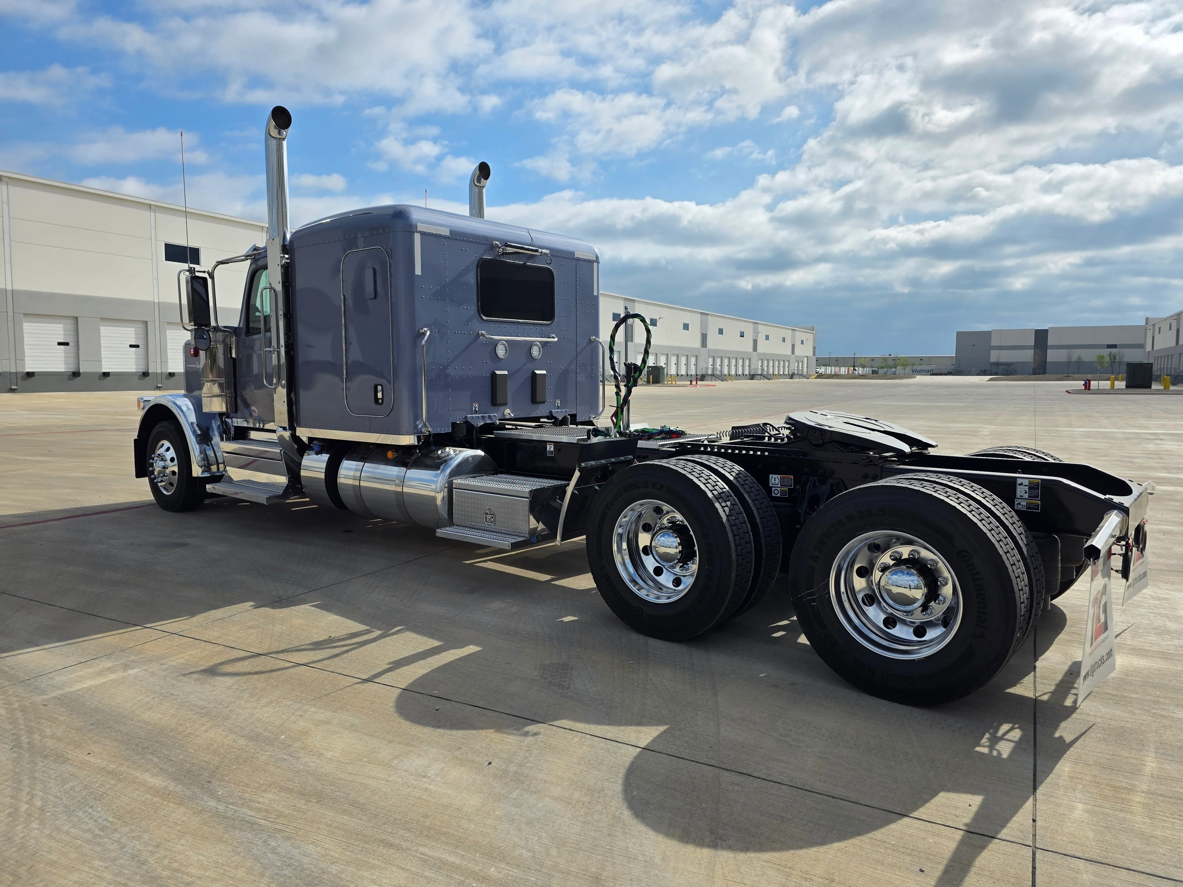 2027 Peterbilt 589 in Greensboro, NC — photo 3
