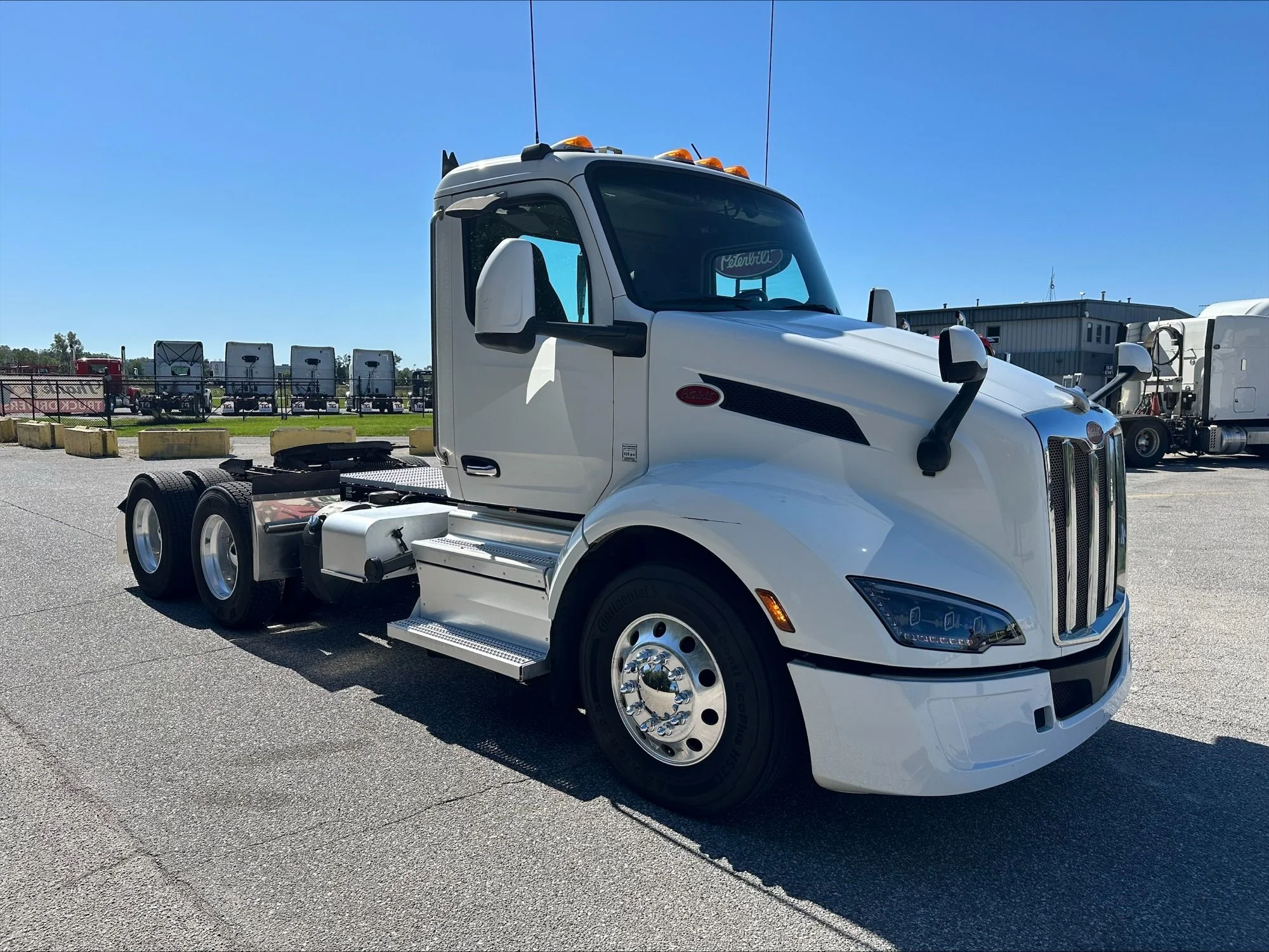 2024 Peterbilt 579 in Portland, OR — photo 2