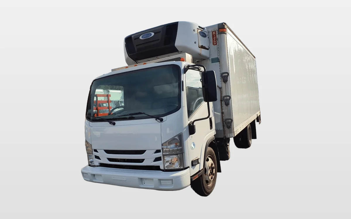 2017 Isuzu NPR - image 1