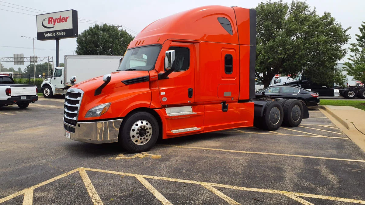 2021 Freightliner Cascadia