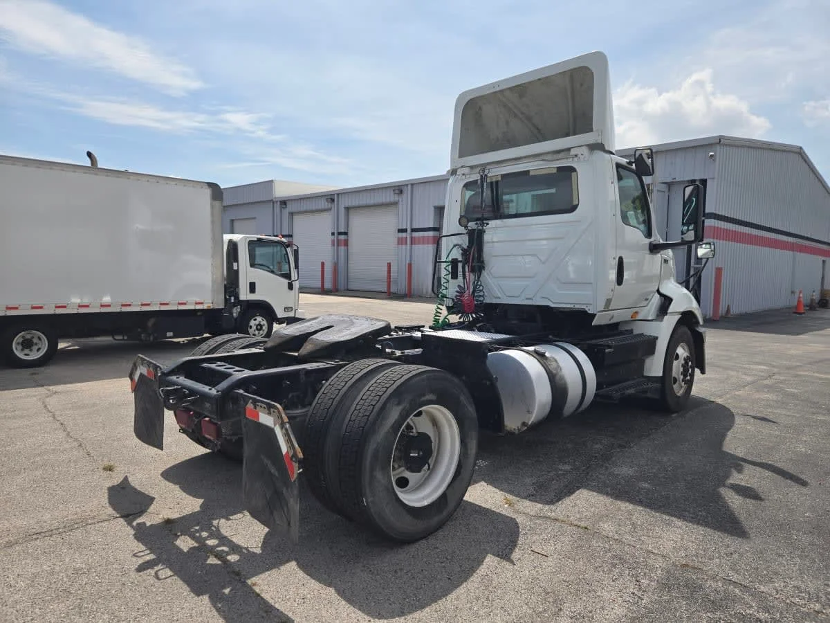 2019 International RH - image 4