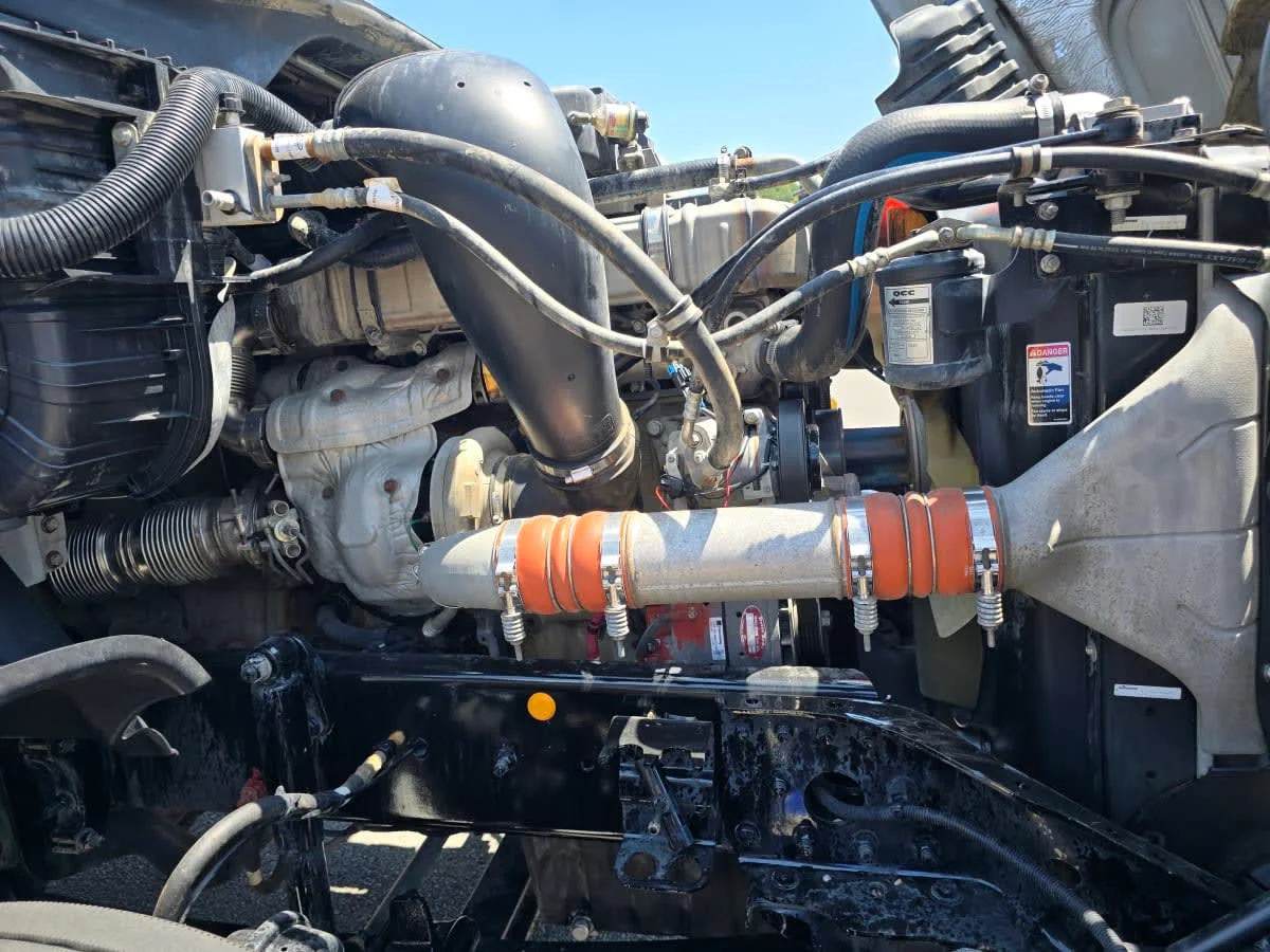 2018 Freightliner Cascadia in North Little Rock, AR — photo 9