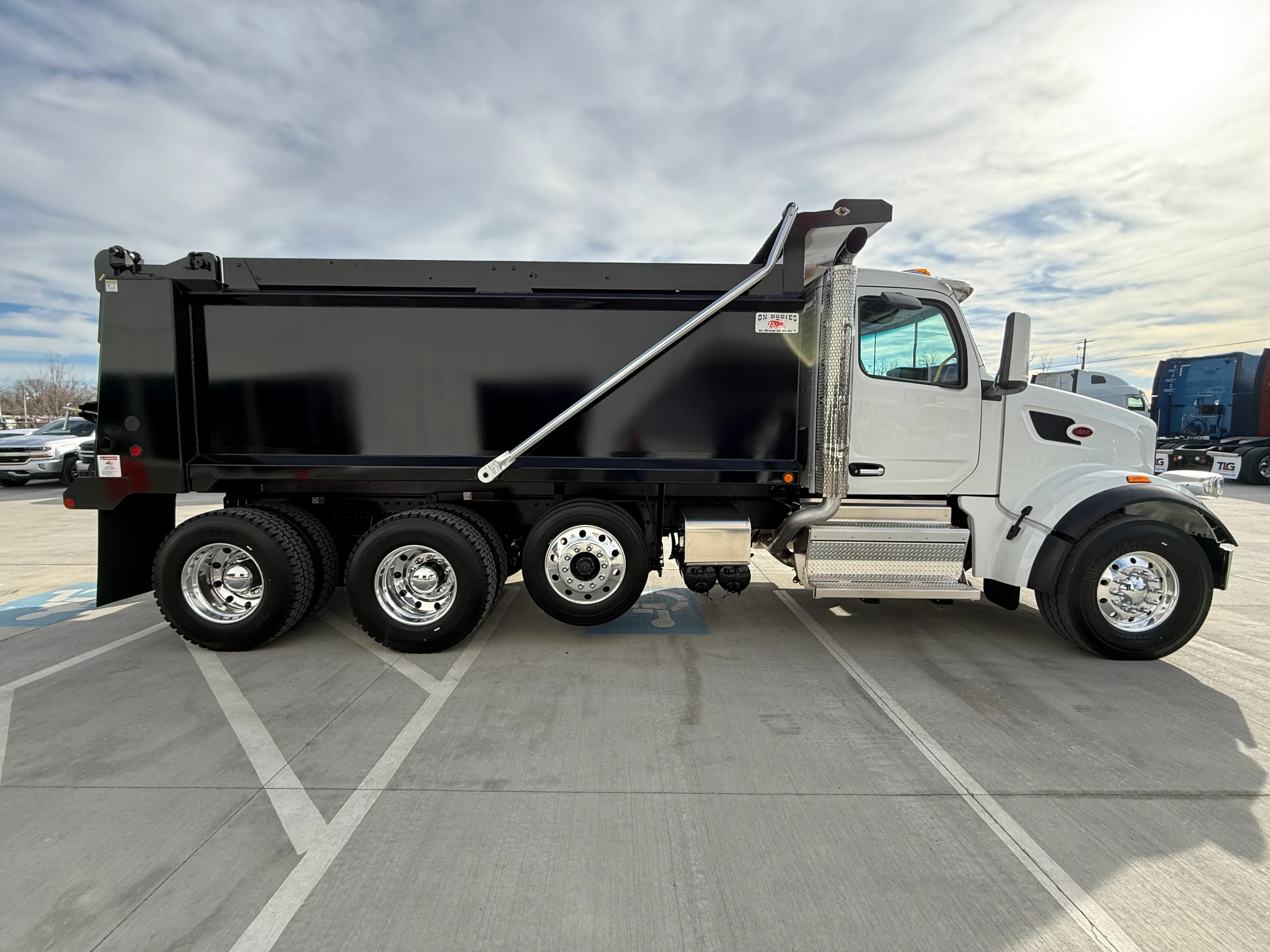 2026 Peterbilt 567 in Lowell, AR — photo 6