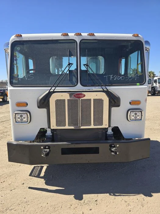 2026 Peterbilt 520 — photo 11
