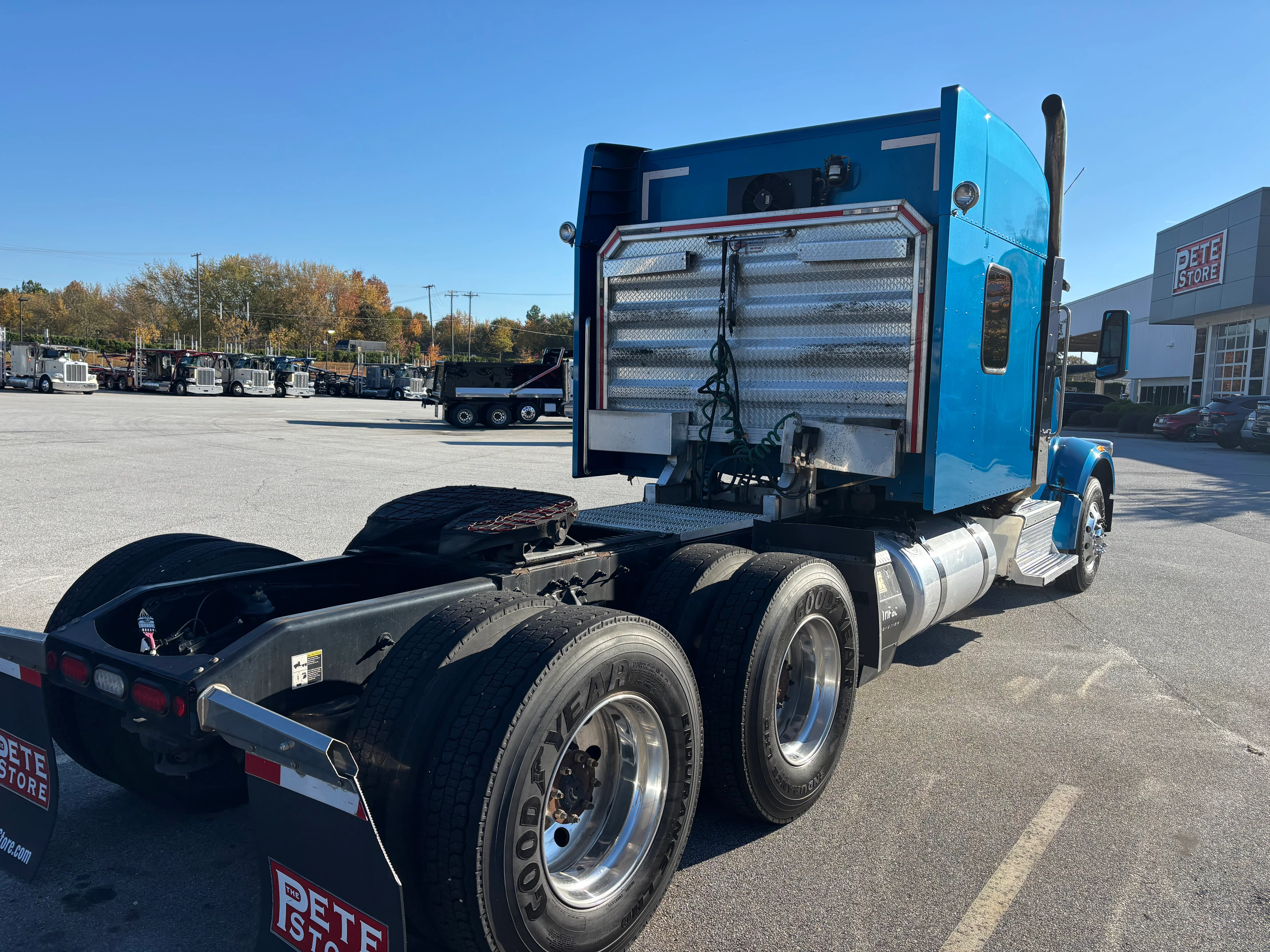 2022 Peterbilt 567 - image 9