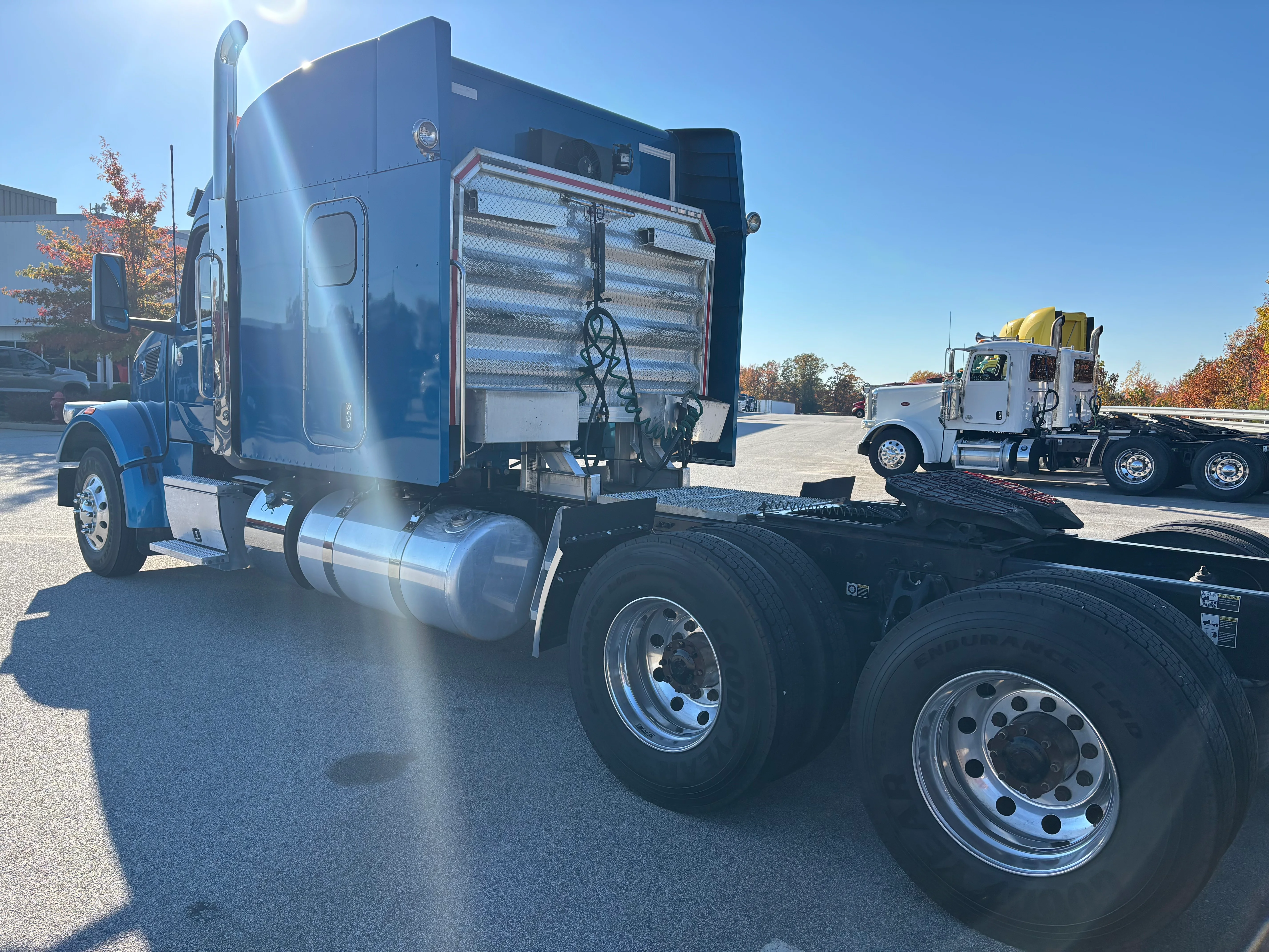 2022 Peterbilt 567 - image 11
