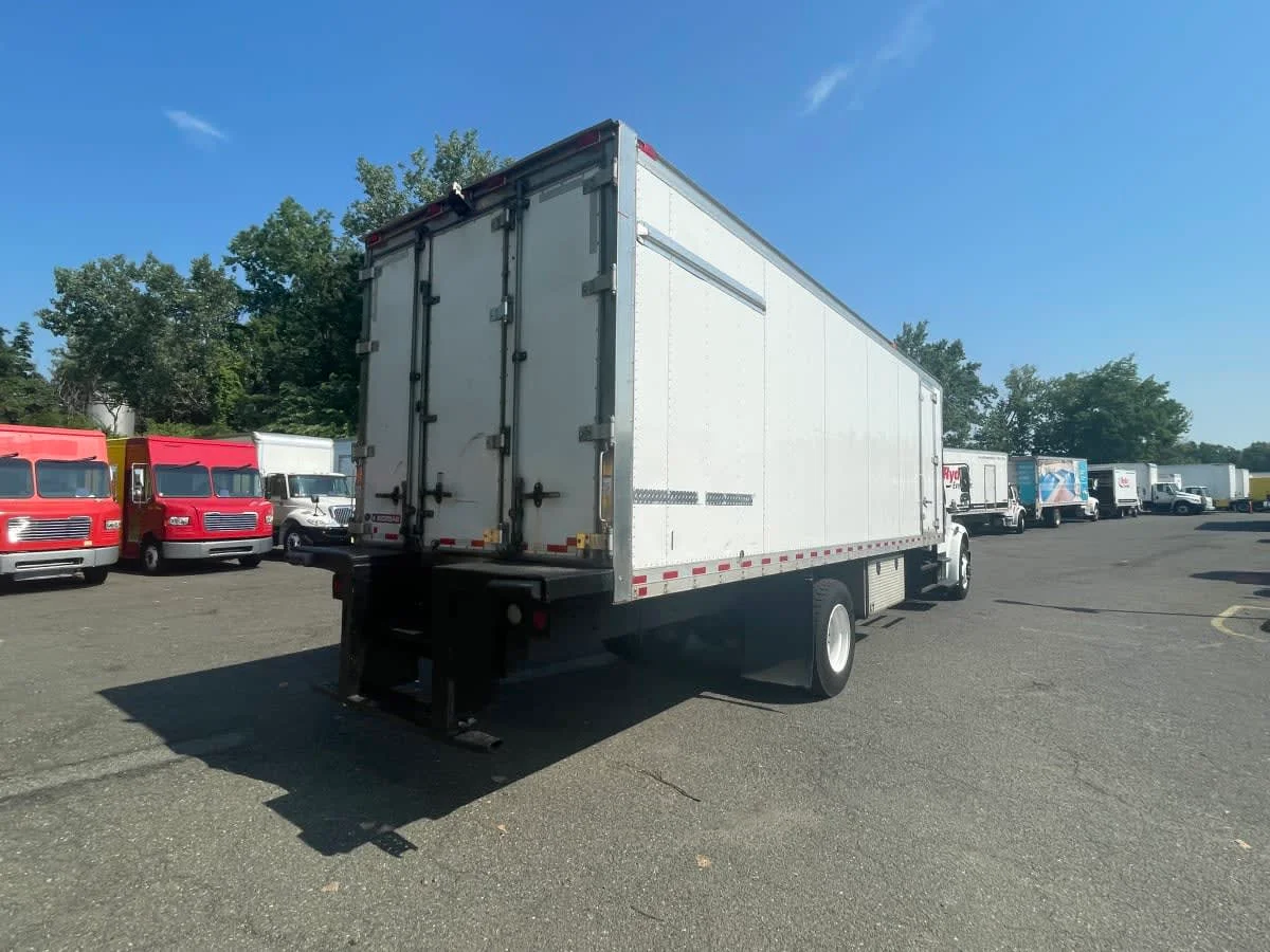 2020 Freightliner M2 106 in Newark, NJ — photo 4
