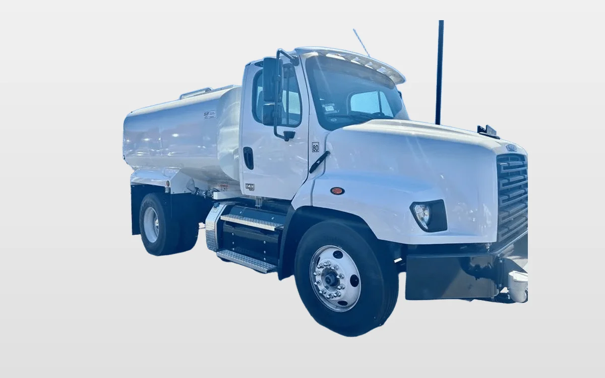 2024 Freightliner 114SD - image 1