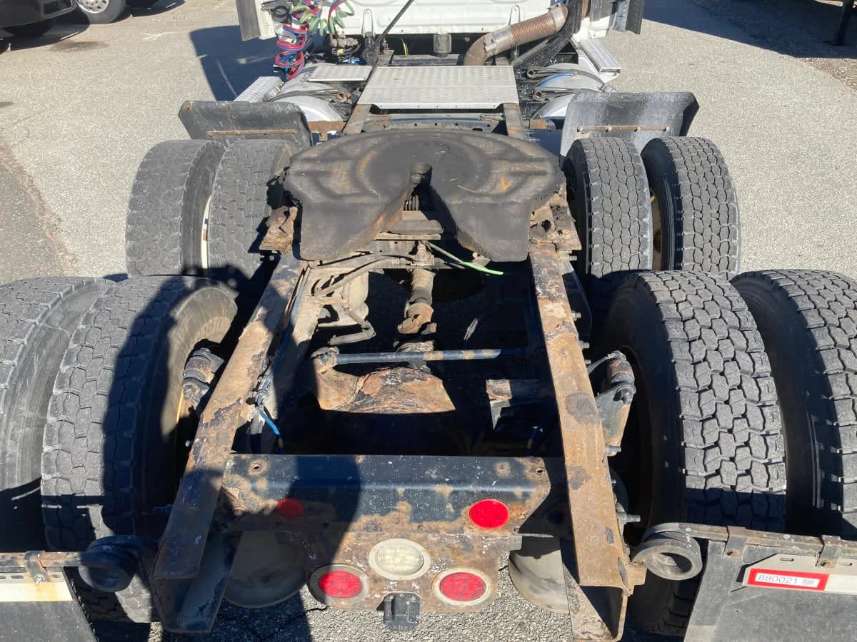 2020 Freightliner Cascadia - image 7