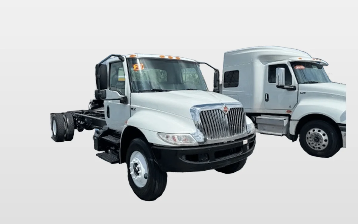 2020 International MV - image 1