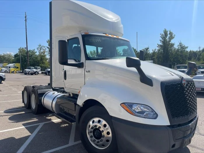 2026 International LT - image 4