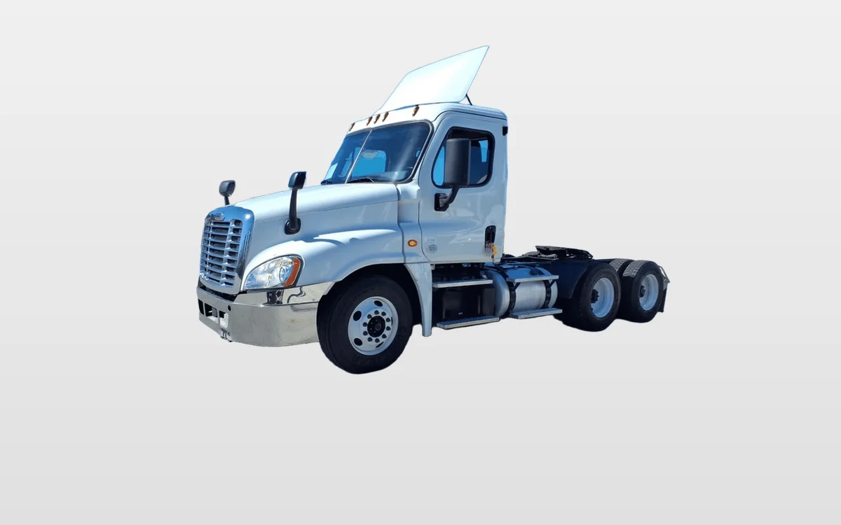 2019 Freightliner - image 1