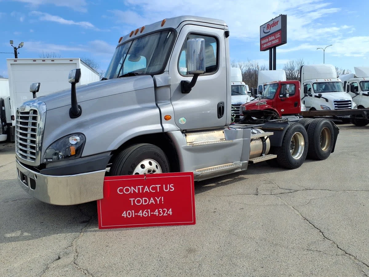 2020 Freightliner Cascadia in Warwick, RI