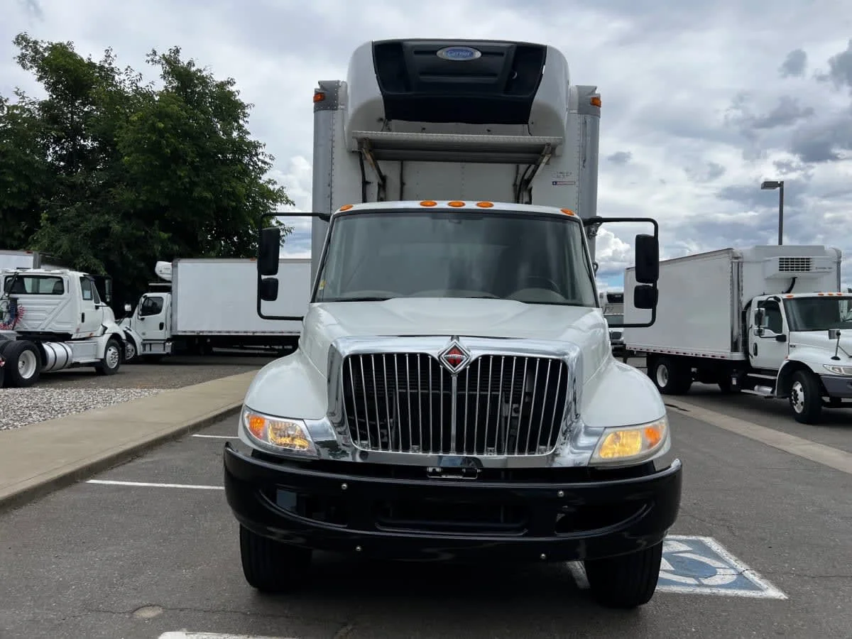 2017 International 4300 in West Sacramento, CA — photo 7