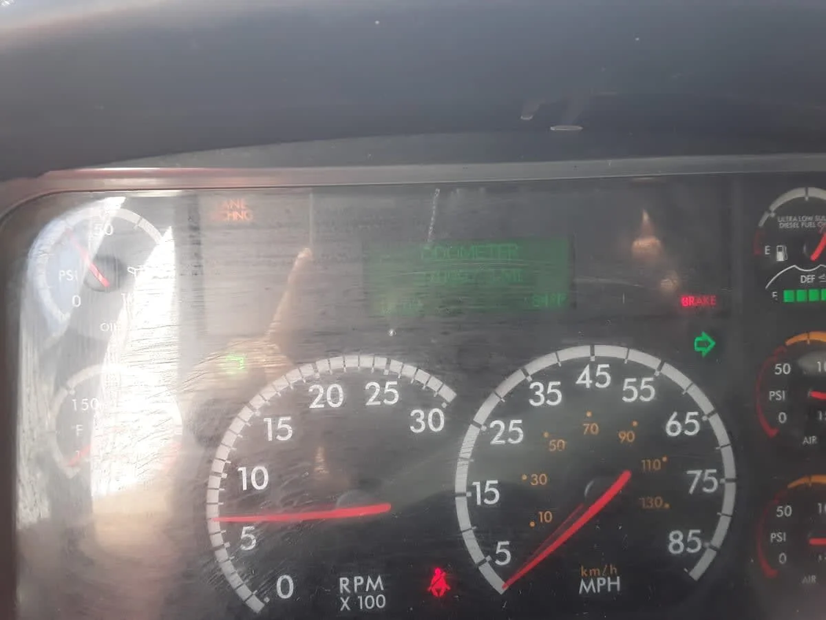 2019 Freightliner M2 106 - image 11