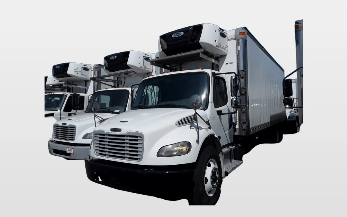2019 Freightliner M2 106 - image 1