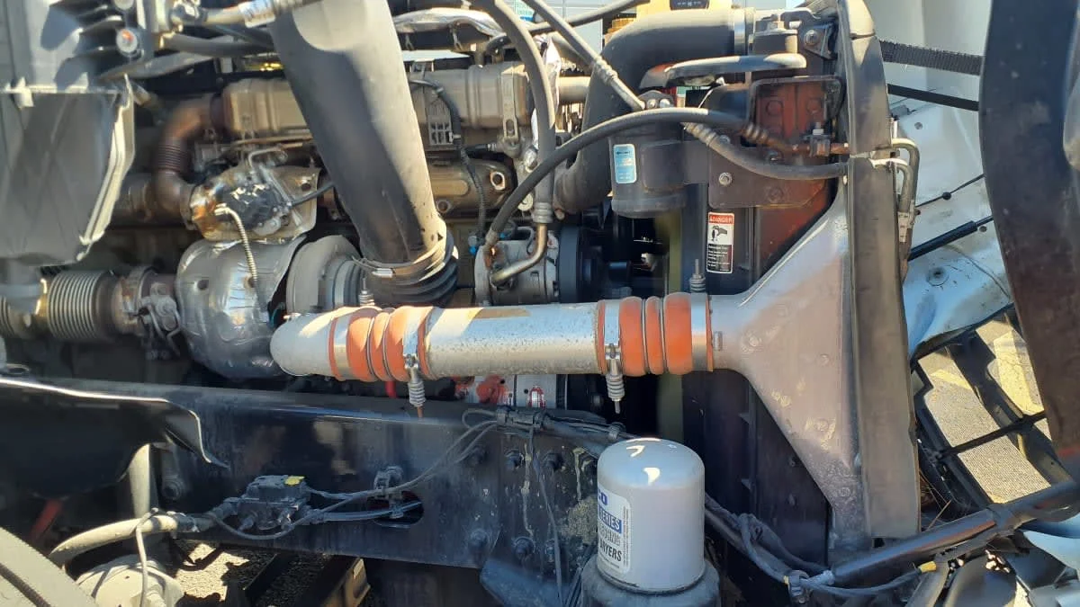 2023 Freightliner Cascadia in Bolingbrook, IL — photo 9