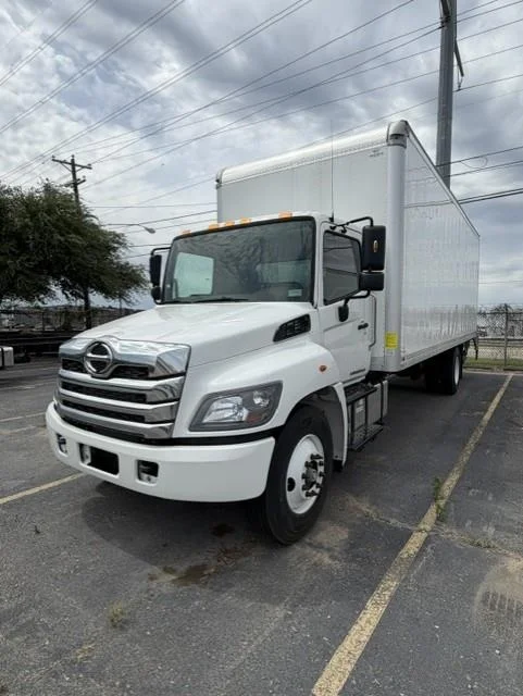 2026 Hino L6 in Dallas, TX — photo 2