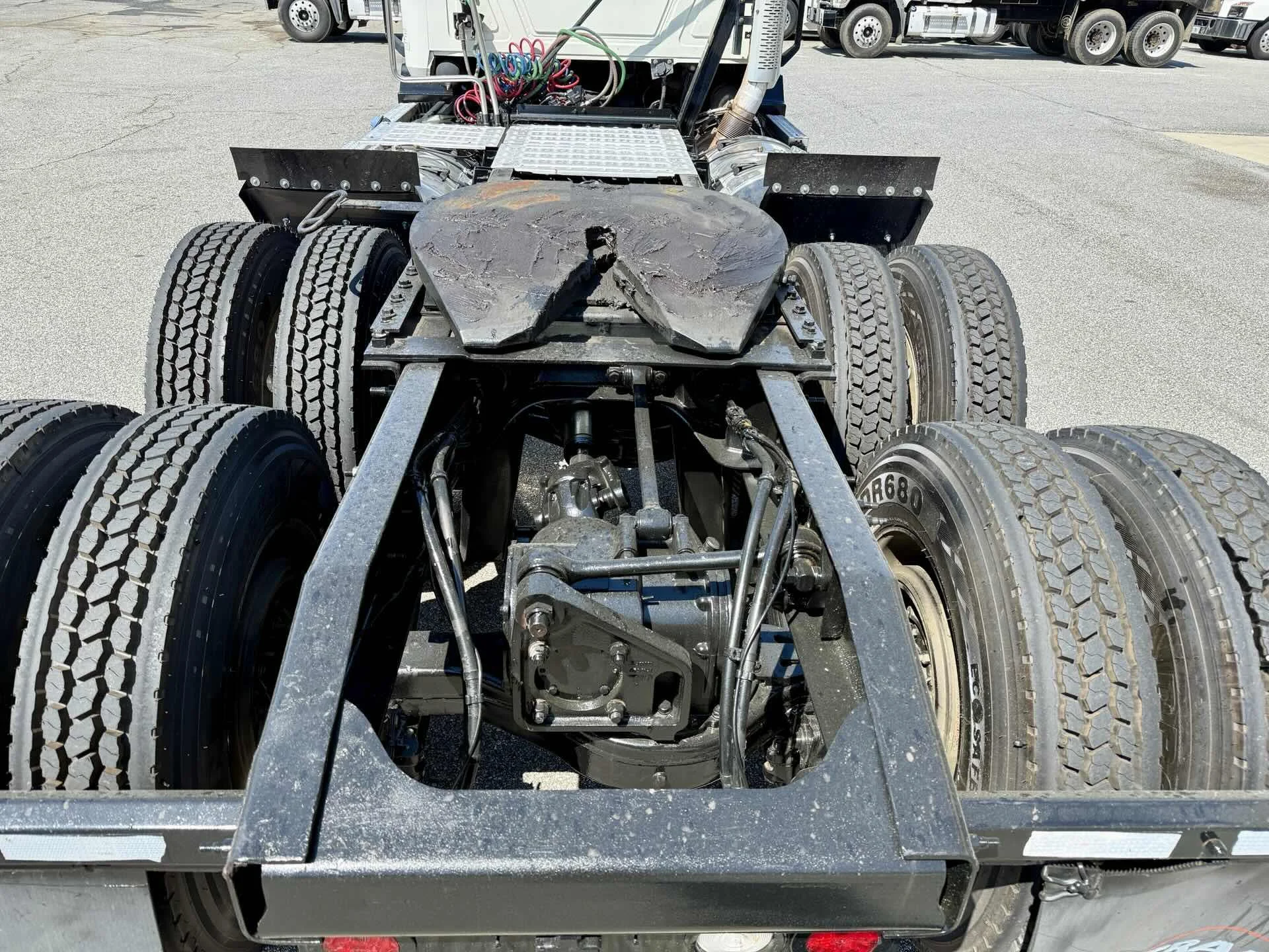 2020 Mack Anthem - image 5