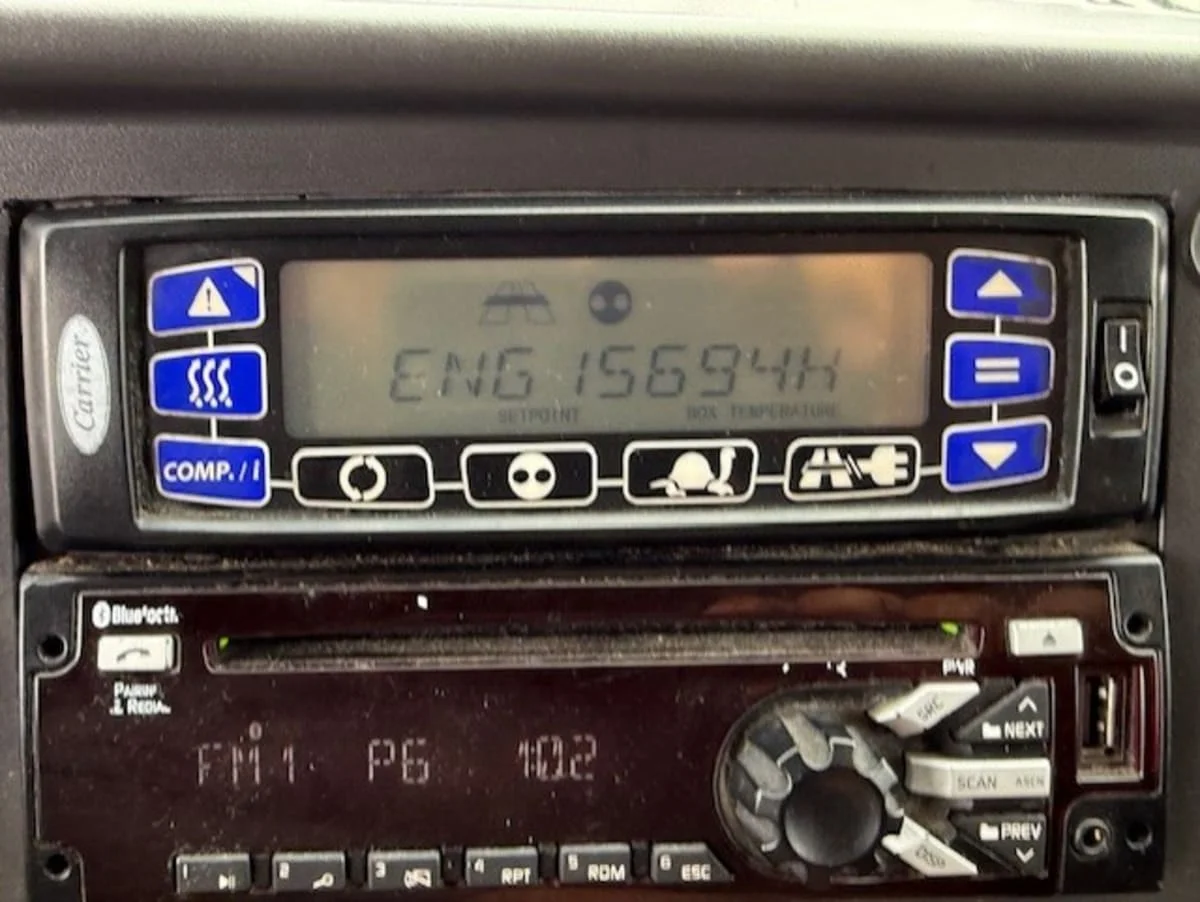 2018 Freightliner M2 106 - image 12