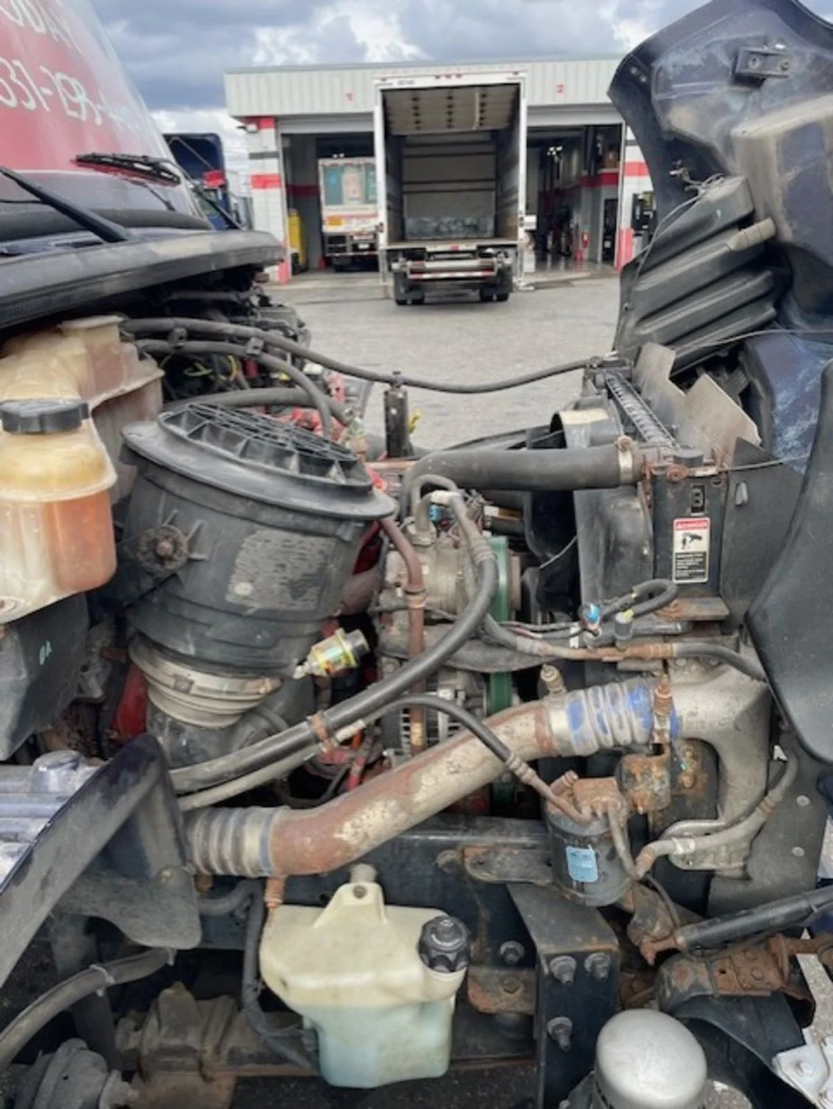 2018 Freightliner M2 106 - image 14