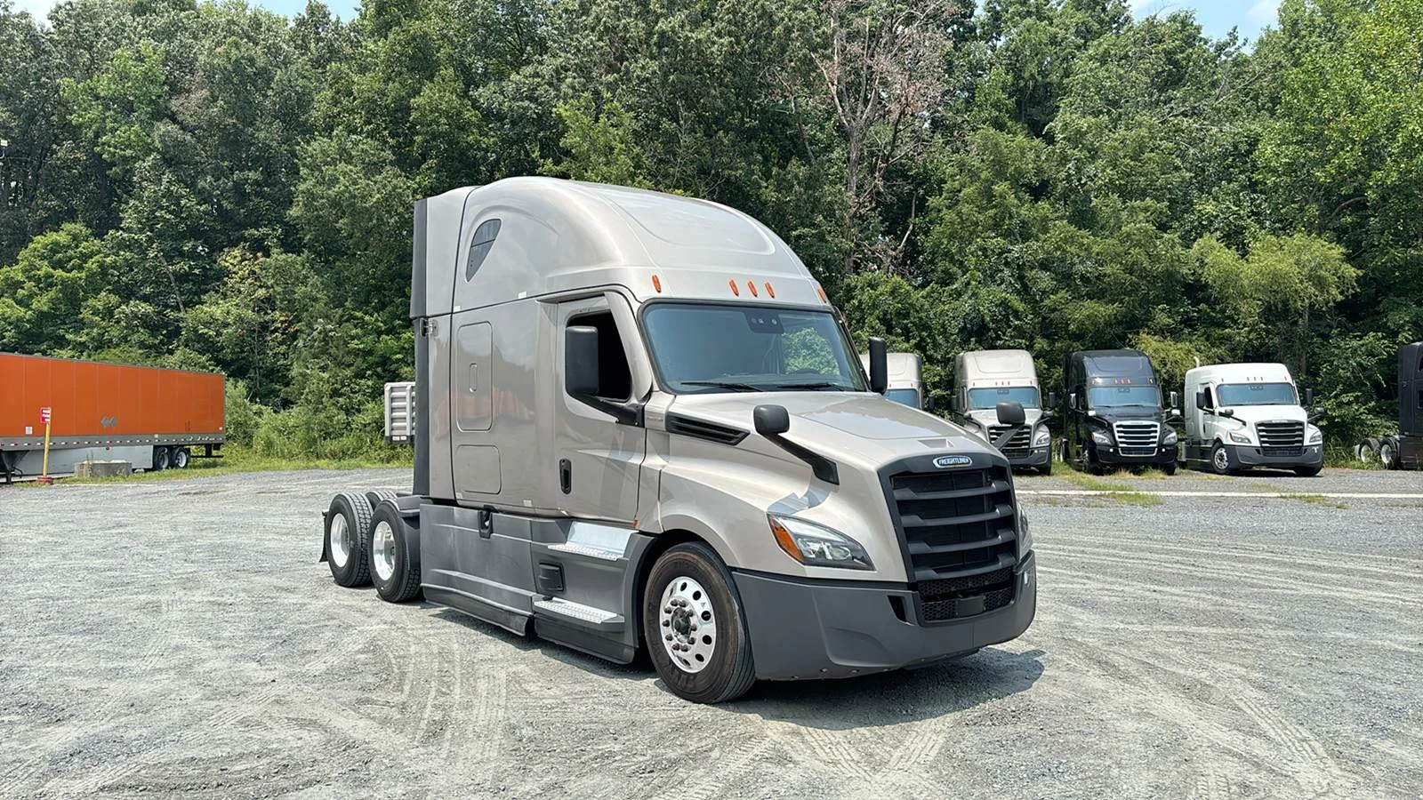 2023 Freightliner Cascadia in Charlotte, NC