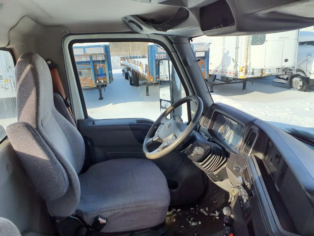 2019 International RH - image 7