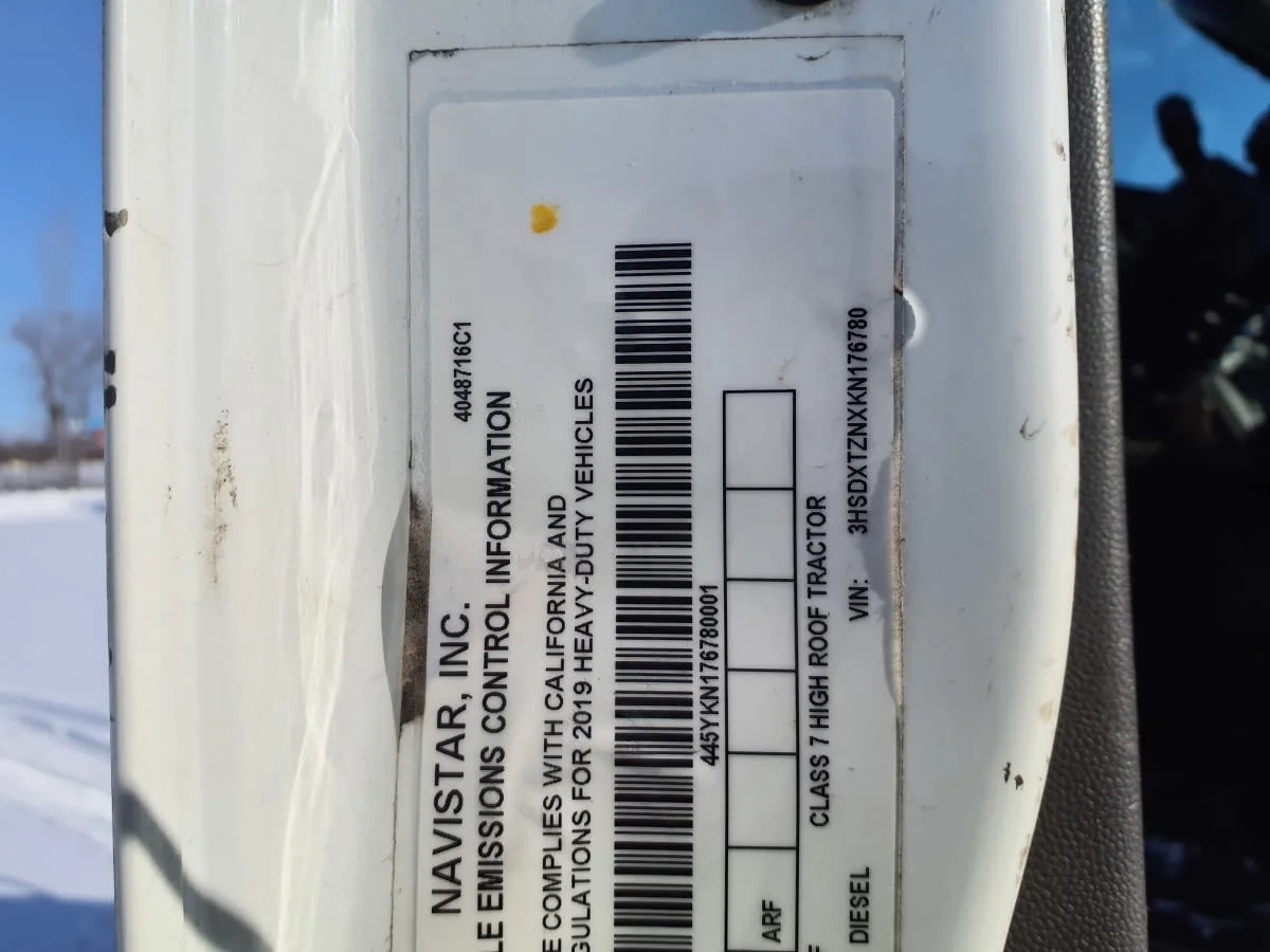 2019 International RH - image 12