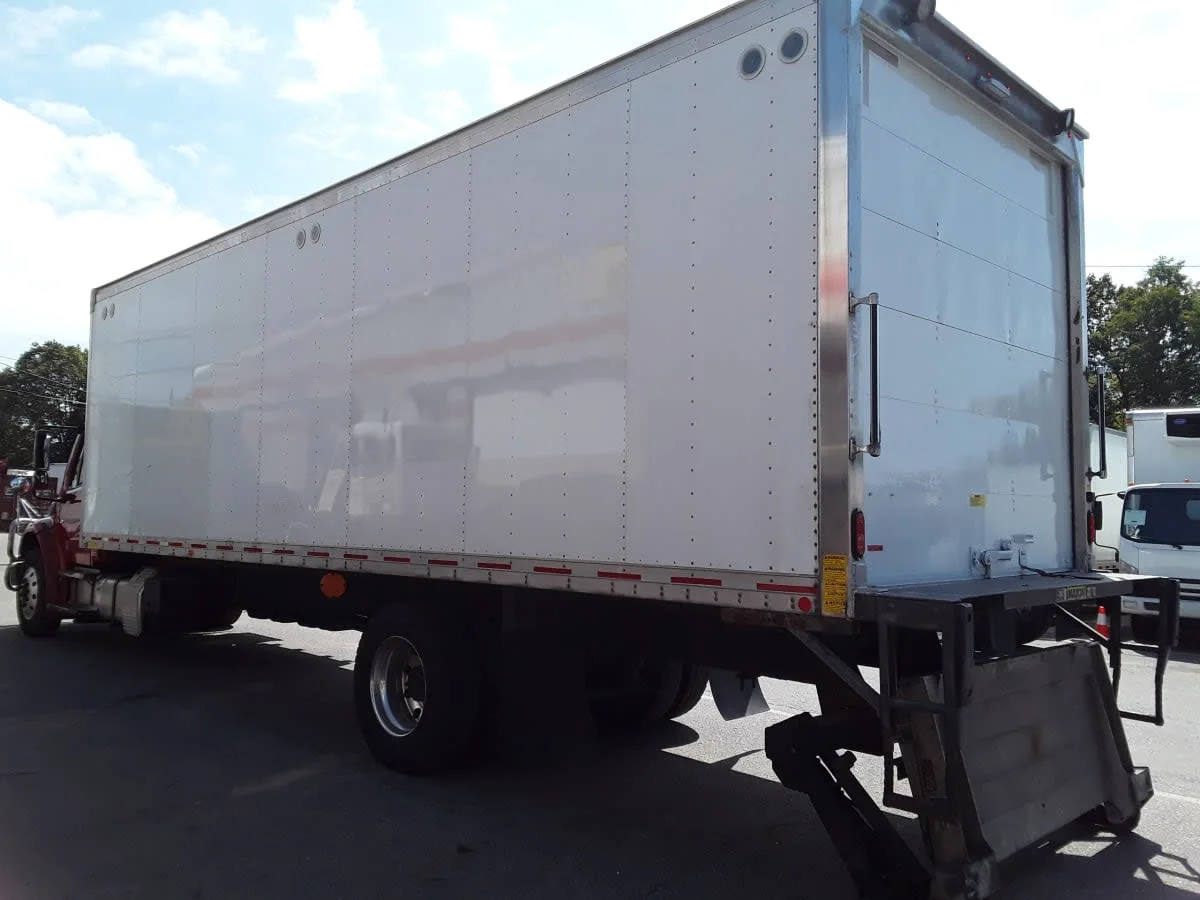 2020 Freightliner M2 106 - image 6