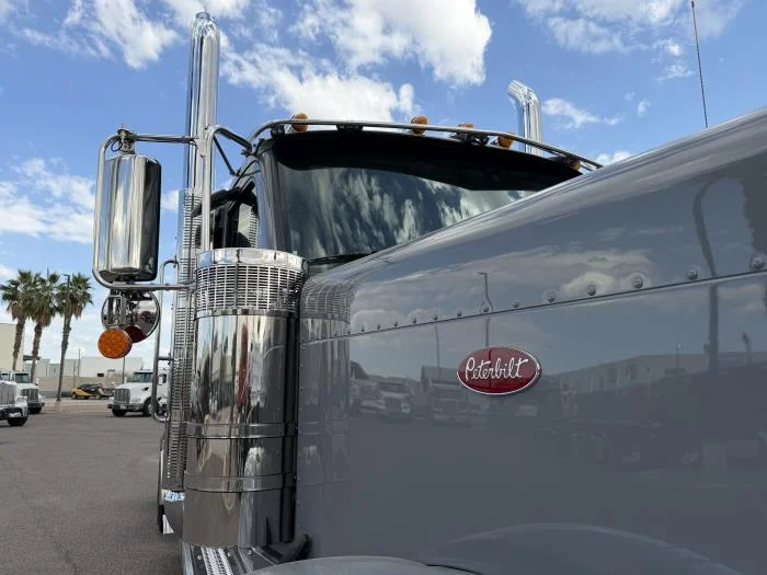 2027 Peterbilt 589 in Phoenix, AZ — photo 13