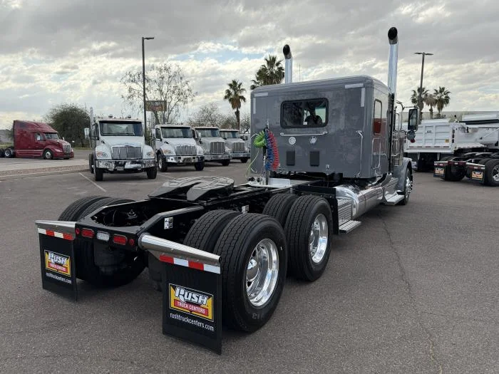 2027 Peterbilt 589 in Phoenix, AZ — photo 7