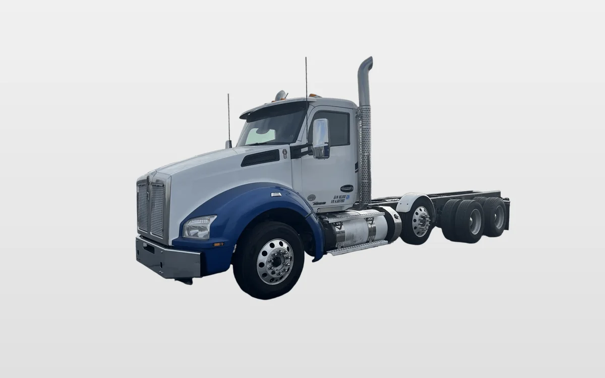 2019 Kenworth T880 - image 1