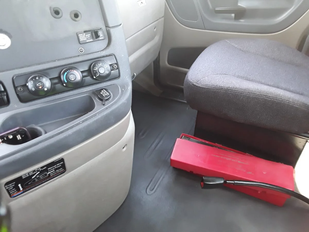 2018 Freightliner Cascadia - image 7