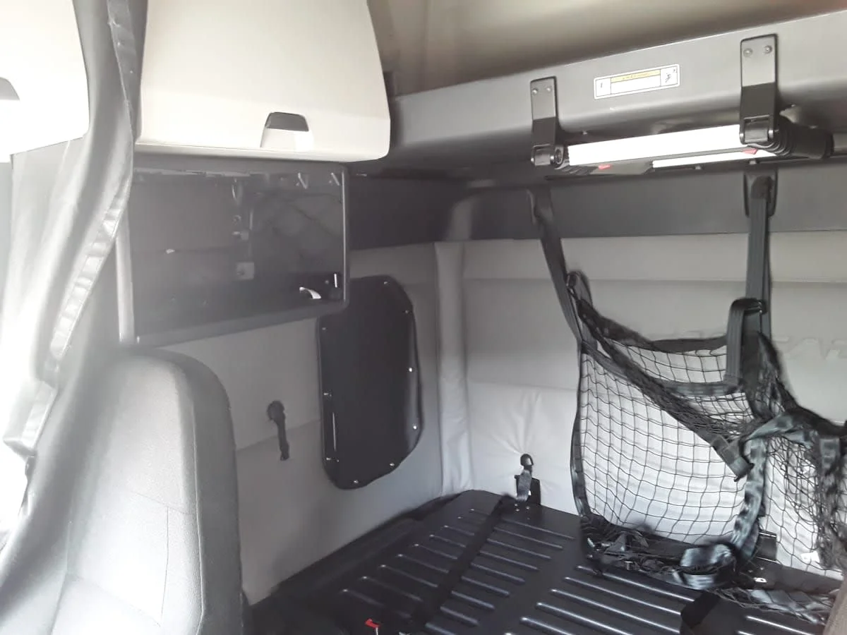 2020 Freightliner Cascadia in Allentown, PA — photo 8