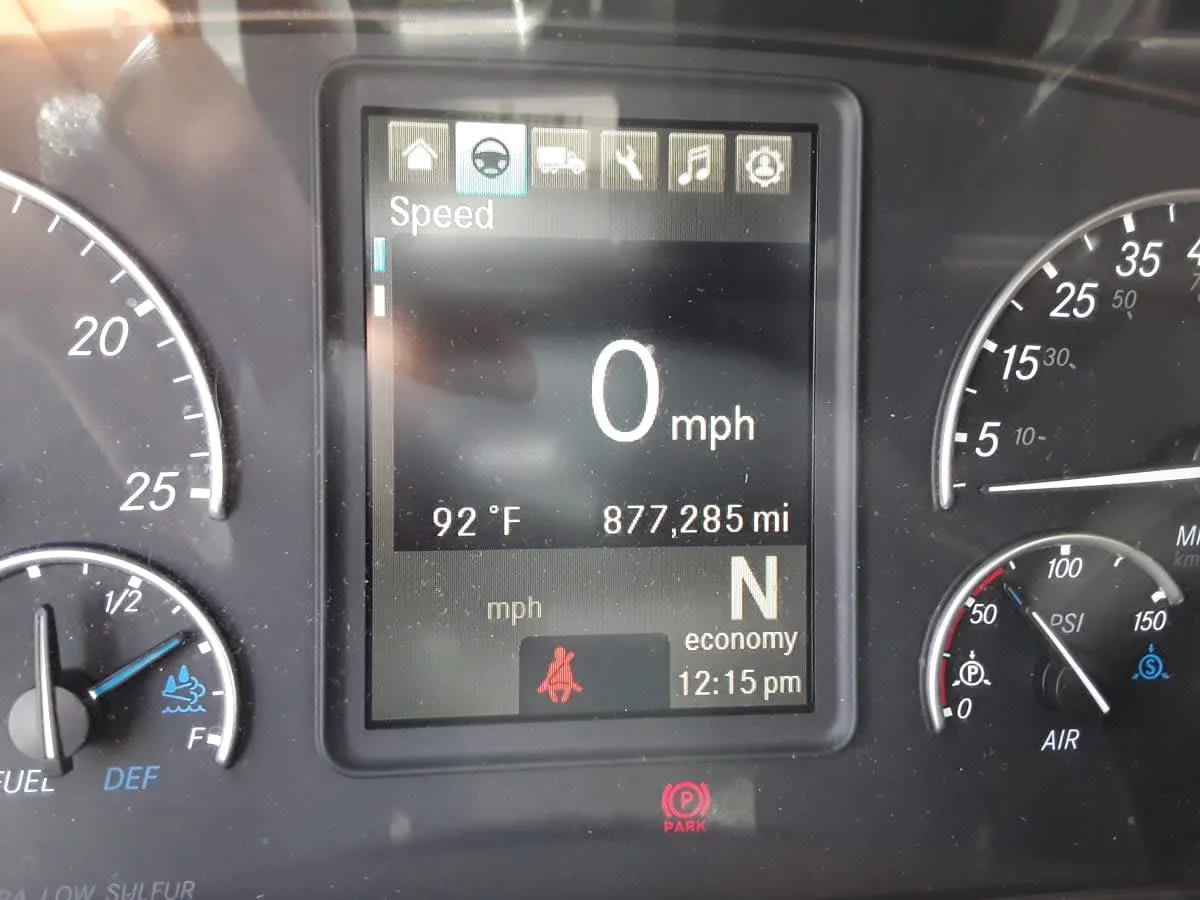 2020 Freightliner Cascadia in Allentown, PA — photo 10