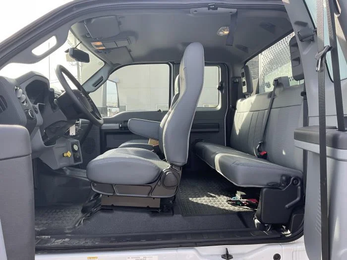 2027 Ford F-750 — photo 13