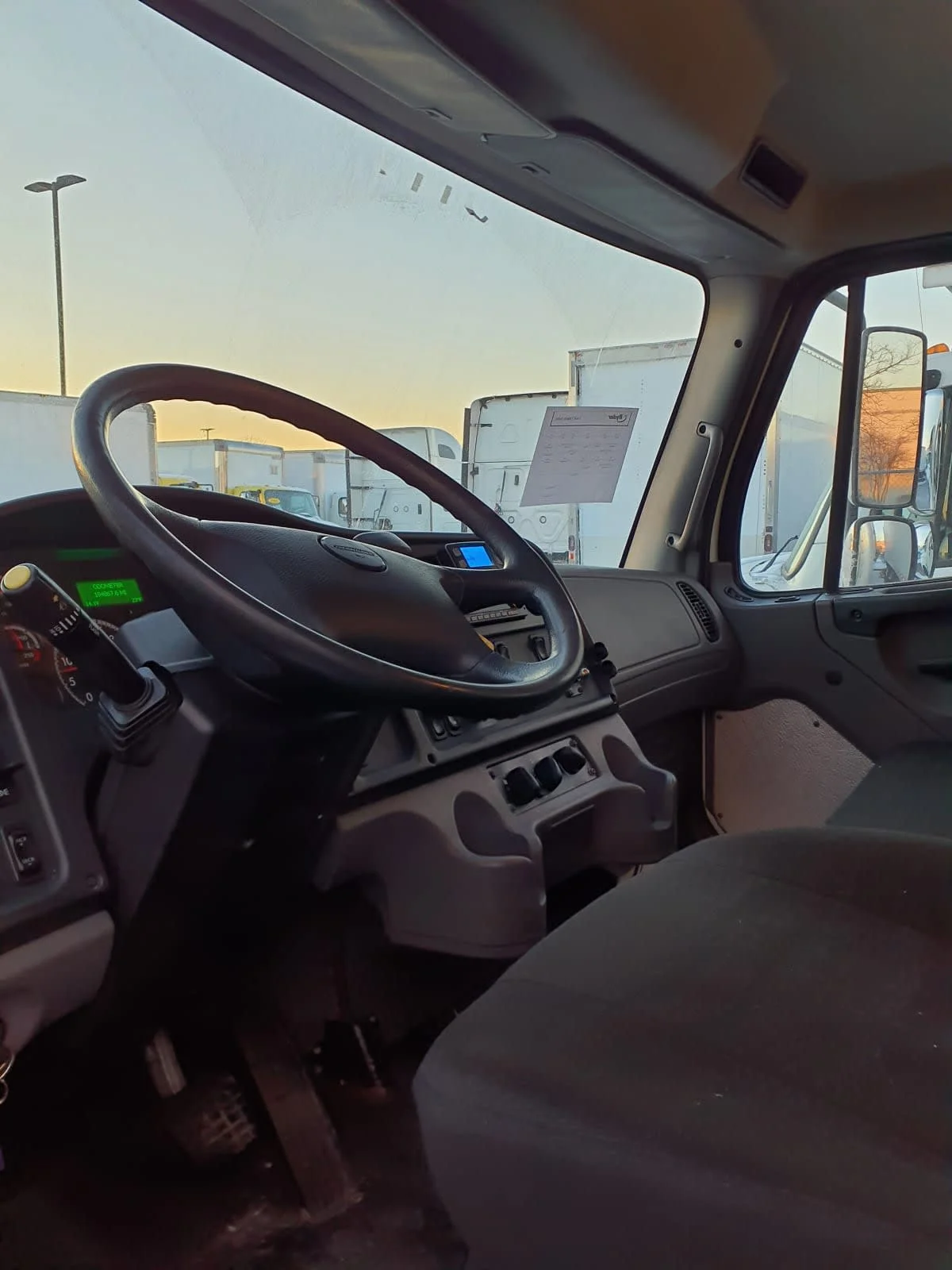 2019 Freightliner M2 106 in Bolingbrook, IL — photo 7