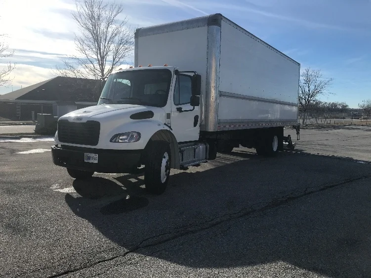 2022 Freightliner M2 106 - image 3