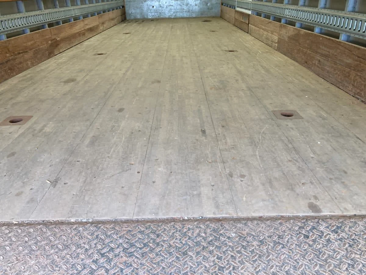 2020 International MV - image 8