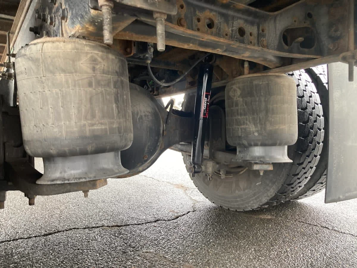 2020 International MV - image 9