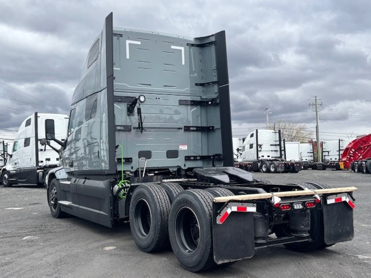 2026 Mack Pinnacle in Dunmore, PA — photo 4