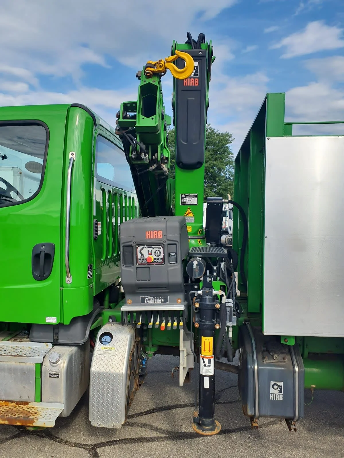 2019 Freightliner M2 106 in Oak Creek, WI — photo 13